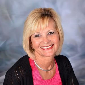 Meet your Posher, Joyce